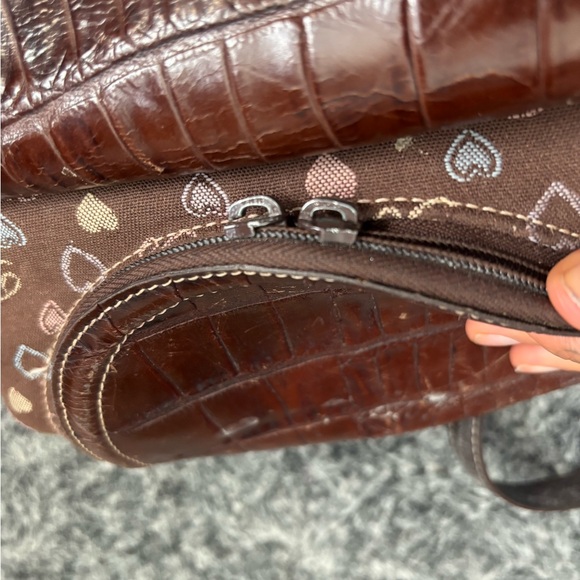 Brown Heart Pattern Backpack - Picture 4 of 12